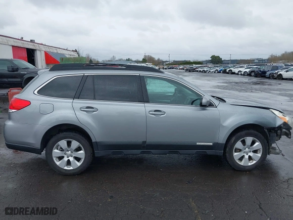 2011 Subaru Outback 2.5i Prem AWP/HK Aud with VIN 4S4BRBFC4B3328451, listed as a IAAI auction lot 41847154 with 149,632 mi miles. Bid and sale history available at carsss.com. Image 13.
