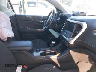 2019 GMC Acadia SLE with VIN 1GKKNSLA0KZ211910, listed as a IAAI auction lot 41611821 with 102,590 mi miles and . Bid and sale history available at DreamBid. Image 5.