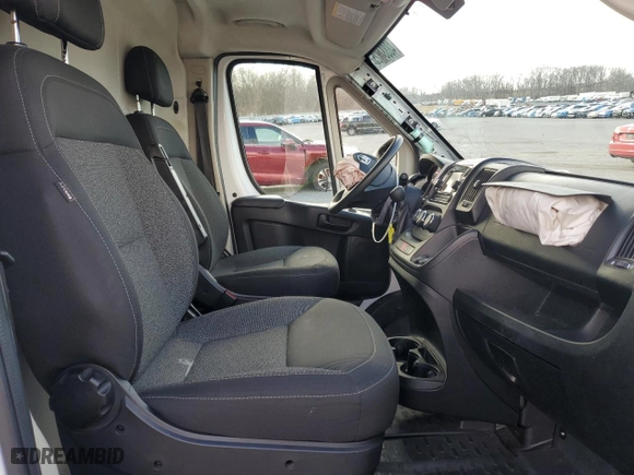 2019 Ram ProMaster Cargo Van with VIN 3C6TRVAG1KE556914, listed as a Copart auction lot 48884025 with 128,398 mi miles and Salvage Title. Bid and sale history available at carsss.com. Image 10.
