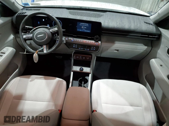 2024 Hyundai Kona SEL with VIN KM8HC3A63RU005581, listed as a Copart auction lot 82802834 with 9,898 mi miles and Salvage Title. Bid and sale history available at DreamBid. Image 8.
