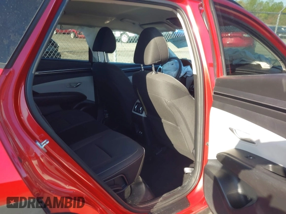 2022 Hyundai Tucson SEL with VIN 5NMJBCAE7NH069348, listed as a IAAI auction lot 41987658 with 60,741 mi miles. Bid and sale history available at carsss.com. Image 8.