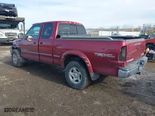 2001 Toyota Tundra Ltd with VIN 5TBBT48181S139305, listed as a IAAI auction lot 41675059 with 162,070 mi miles. Bid and sale history available at carsss.com. Image 3.