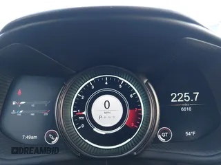 2017 Aston Martin DB11 z VIN SCFRMFAVXHGL02389, wystawiony jako IAAI lot #41664146 z przebiegiem 6 616 mil mil oraz . Historia ofert i sprzedaży dostępna na DreamBid. Obrazek 7.