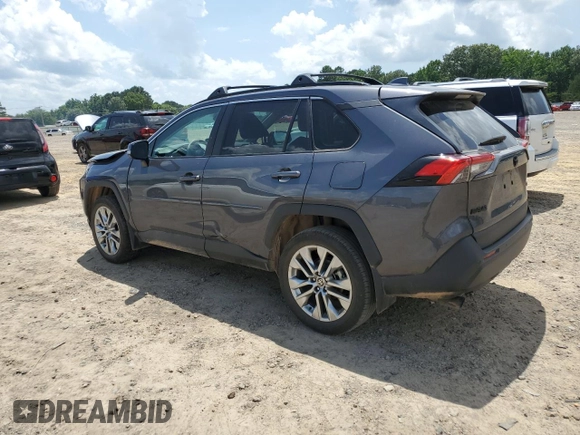 2024 Toyota RAV4 XLE Premium z VIN 2T3C1RFV3RW344089, wystawiony jako Copart lot #61747485 z przebiegiem 18 447 mil mil oraz Szkoda całkowita • Salvage title. Historia ofert i sprzedaży dostępna na DreamBid. Obrazek 2.