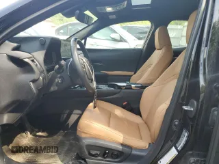 2024 Lexus UX 250h Premium z VIN JTHP9JBHXR2074961, wystawiony jako Copart lot #59655015 z przebiegiem 8 340 mil mil oraz Szkoda całkowita • Salvage title. Historia ofert i sprzedaży dostępna na DreamBid. Obrazek 7.