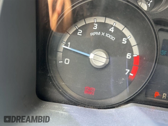 2016 Ford F-250 XLT with VIN 1FT7X2B64GEB70995, listed as a IAAI auction lot 42473621 with 411,811 mi miles and . Bid and sale history available at DreamBid. Image 1.
