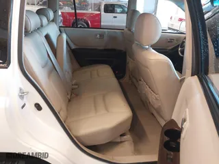 2003 Toyota Highlander with VIN JTEHF21A430153629, listed as a IAAI auction lot 41334411 with 236,557 mi miles. Bid and sale history available at carsss.com. Image 8.