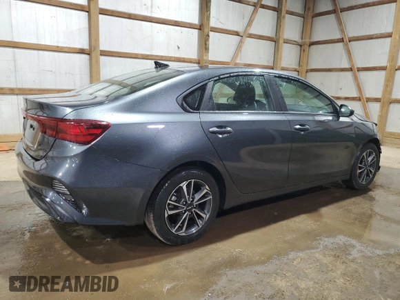 2024 Kia Forte LXS with VIN 3KPF24ADXRE739913, listed as a Copart auction lot 55324145 with 36,634 mi miles and Clean Title. Bid and sale history available at carsss.com. Image 3.