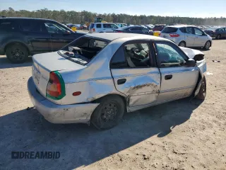 2002 Hyundai Accent GL with VIN KMHCG45C02U308425, listed as a Copart auction lot 89308715 with 0 mi miles and Salvage Title. Bid and sale history available at carsss.com. Image 3.