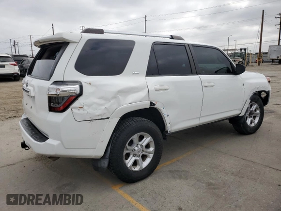 2021 Toyota 4Runner SR5 with VIN JTEEU5JR4M5231007, listed as a Copart auction lot 61396175 with 74,973 mi miles and Salvage title. Bid and sale history available at DreamBid. Image 3.