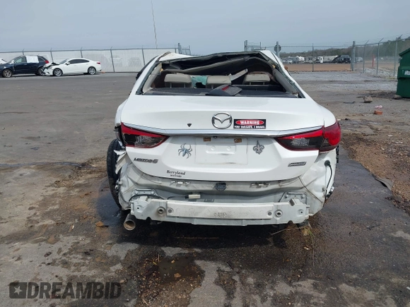 2015 Mazda 6 i Touring with VIN JM1GJ1V65F1176804, listed as a IAAI auction lot 41739500 with Not Provided miles. Bid and sale history available at carsss.com. Image 12.