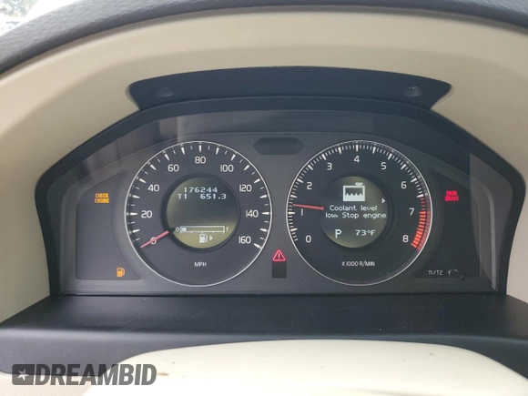 2008 Volvo S80 3.2L with VIN YV1AS982281056773, listed as a Copart auction lot 74117384 with 176,244 mi miles and Clean Title. Bid and sale history available at carsss.com. Image 9.