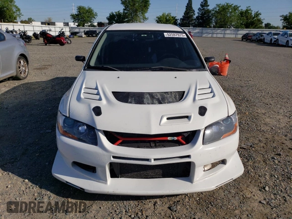 2005 Mitsubishi Lancer z VIN JA3AH36D85U043623, wystawiony jako Copart lot #52597975 z przebiegiem 171 445 mil mil oraz Czysty tytuł • Clean title. Historia ofert i sprzedaży dostępna na DreamBid. Obrazek 5.
