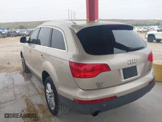 2009 Audi Q7 with VIN WA1AY74L99D023707, listed as a IAAI auction lot 41649568 with 166,968 mi miles. Bid and sale history available at carsss.com. Image 3.