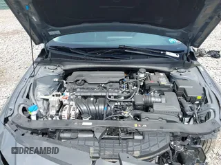 2024 Hyundai Elantra SEL z VIN KMHLM4DGXRU658961, wystawiony jako IAAI lot #42180658 z przebiegiem 5 090 mil mil oraz . Historia ofert i sprzedaży dostępna na DreamBid. Obrazek 10.