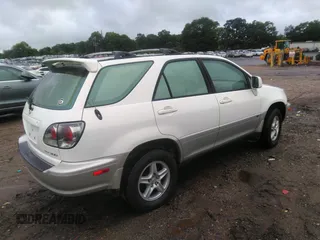2001 Lexus RX 300 z VIN JTJHF10U110188231, wystawiony jako IAAI lot #42359458 z przebiegiem 236 462 mil mil oraz . Historia ofert i sprzedaży dostępna na DreamBid. Obrazek 4.