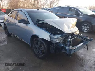 2008 Pontiac G6 with VIN 1G2ZG57B284231532, listed as a IAAI auction lot 41709413 with 276,415 mi miles. Bid and sale history available at carsss.com. Image 1.