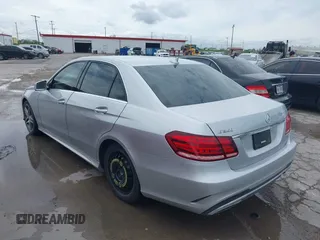 2016 Mercedes-Benz E 350 Sport with VIN WDDHF5KBXGB300436, listed as a IAAI auction lot 41917358 with 57,960 mi miles and . Bid and sale history available at DreamBid. Image 3.
