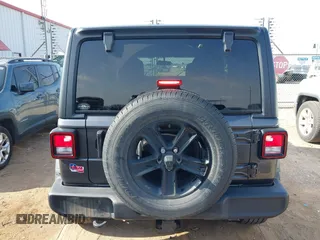 2022 Jeep Wrangler Unlimited Sport S with VIN 1C4HJXDG5NW105931, listed as a IAAI auction lot 42349628 with 37,314 mi miles and . Bid and sale history available at DreamBid. Image 17.