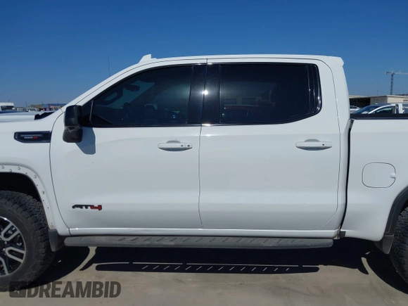 2021 GMC Sierra 1500 AT4 with VIN 1GTU9EET6MZ178665, listed as a IAAI auction lot 41765746 with 113,526 mi miles. Bid and sale history available at carsss.com. Image 15.