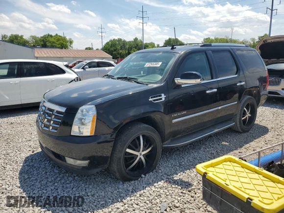 2011 Cadillac Escalade Luxury z VIN 1GYS4BEF0BR362084, wystawiony jako Copart lot #57265385 z przebiegiem 158 121 mil mil oraz Szkoda całkowita • Salvage title. Historia ofert i sprzedaży dostępna na DreamBid. Obrazek 1.