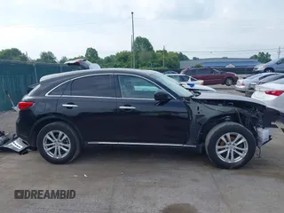 2014 Infiniti QX70 с VIN JN8CS1MU8EM450820, выставлен на аукционе IAAI как лот 42789920 с пробегом 140 621 миль миль и . История ставок и продаж доступна на DreamBid. Изображение 14.