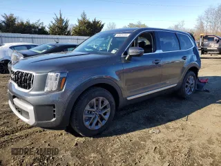 2024 Kia Telluride LX z VIN 5XYP24GC0RG553481, wystawiony jako Copart lot #83525194 z przebiegiem 3 934 mil mil oraz Szkoda całkowita • Salvage title. Historia ofert i sprzedaży dostępna na DreamBid. Obrazek 1.