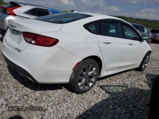 2015 Chrysler 200 S z VIN 1C3CCCBG1FN557242, wystawiony jako Copart lot #54767335 z przebiegiem 62 946 mil mil oraz Szkoda całkowita • Salvage title. Historia ofert i sprzedaży dostępna na DreamBid. Obrazek 3.