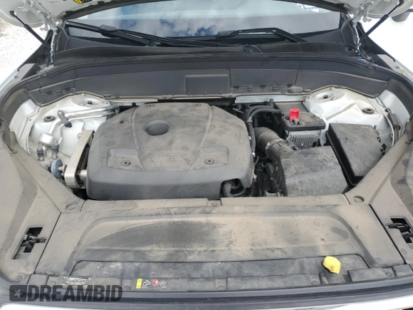 2020 Volvo XC90 Momentum with VIN YV4102CKXL1606866, listed as a Copart auction lot 70695284 with 43,686 mi miles and Salvage Title. Bid and sale history available at carsss.com. Image 12.