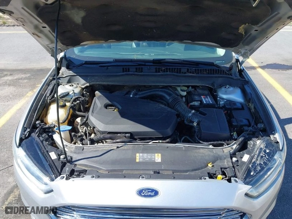 2013 Ford Fusion SE with VIN 3FA6P0HR4DR337047, listed as a IAAI auction lot 41997094 with 195,687 mi miles. Bid and sale history available at carsss.com. Image 10.