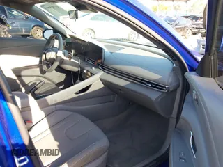 2024 Hyundai Elantra SEL with VIN KMHLM4DGXRU708435, listed as a IAAI auction lot 41966818 with 10,246 mi miles and . Bid and sale history available at DreamBid. Image 5.