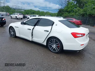 2014 Maserati Ghibli S Q4 z VIN ZAM57RTA9E1077084, wystawiony jako IAAI lot #42283638 z przebiegiem Nie podano mil oraz . Historia ofert i sprzedaży dostępna na DreamBid. Obrazek 3.