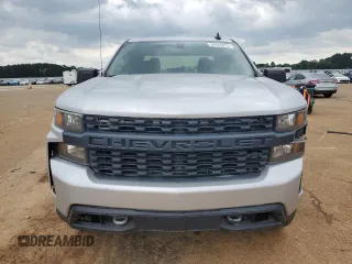 2020 Chevrolet Silverado 1500 Custom with VIN 3GCPWBEH8LG185048, listed as a Copart auction lot 55404675 with 117,318 mi miles and Clean Title. Bid and sale history available at carsss.com. Image 5.
