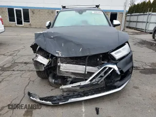 2020 Audi SQ5 Premium Plus with VIN WA1B4AFY1L2023175, listed as a Copart auction lot 45053424 with 54,170 mi miles and Salvage Title. Bid and sale history available at DreamBid. Image 5.
