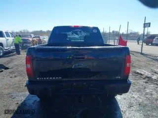 2011 Chevrolet Silverado 1500 LTZ with VIN 3GCPKTE30BG208827, listed as a IAAI auction lot 41364105 with 277,142 mi miles. Bid and sale history available at carsss.com. Image 16.