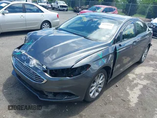 2017 Ford Fusion Titanium z VIN 3FA6P0SUXHR184919, wystawiony jako IAAI lot #42258918 z przebiegiem Nie podano mil oraz . Historia ofert i sprzedaży dostępna na DreamBid. Obrazek 18.