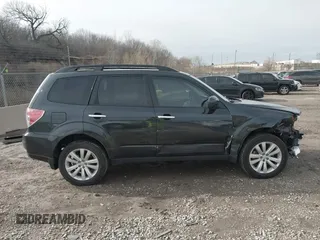 2013 Subaru Forester 2.5X Premium with VIN JF2SHADC4DH424169, listed as a IAAI auction lot 41881234 with 70,220 mi miles. Bid and sale history available at carsss.com. Image 13.