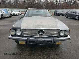 1972 Mercedes-Benz E with VIN 10704412000808, listed as a Copart auction lot 55909485 with 82,523 mi miles and Non Repairable. Bid and sale history available at DreamBid. Image 5.