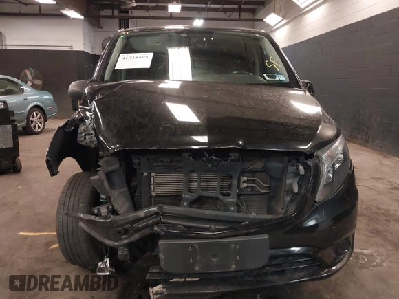 2020 Mercedes-Benz Metris with VIN W1WV0FEY0L3698110, listed as a IAAI auction lot 41718595 with 122,543 mi miles and . Bid and sale history available at DreamBid. Image 12.