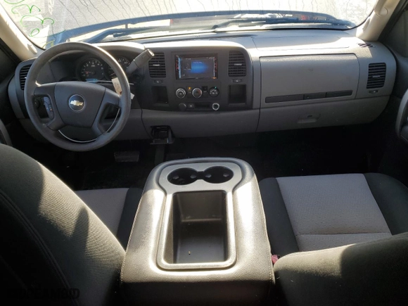 2007 Chevrolet Silverado 1500 LS with VIN 2GCEK13C071717220, listed as a Copart auction lot 47298795 with 141,507 mi miles and Salvage Title. Bid and sale history available at carsss.com. Image 8.