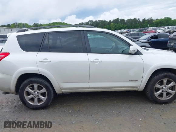 2010 Toyota RAV4 Limited с VIN 2T3YK4DV1AW008258, выставлен на аукционе IAAI как лот 42043403 с пробегом 145 847 миль миль и . История ставок и продаж доступна на DreamBid. Изображение 13.