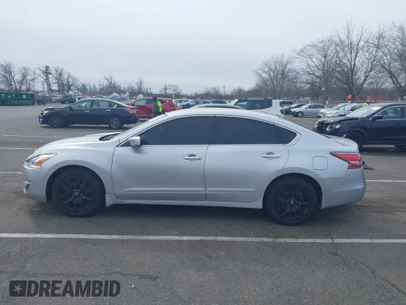 2015 Nissan Altima S with VIN 1N4AL3AP0FC581571, listed as a IAAI auction lot 41618045 with 106,394 mi miles and . Bid and sale history available at DreamBid. Image 14.