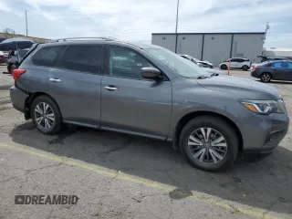 2020 Nissan Pathfinder S z VIN 5N1DR2AN4LC592594, wystawiony jako Copart lot #52460125 z przebiegiem 86 655 mil mil oraz Szkoda całkowita • Salvage title. Historia ofert i sprzedaży dostępna na DreamBid. Obrazek 4.