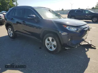 2019 Toyota RAV4 XLE with VIN 2T3W1RFV7KW029959, listed as a Copart auction lot 61825405 with 36,180 mi miles and Salvage title. Bid and sale history available at DreamBid. Image 4.