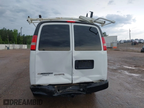 2017 Chevrolet Express Cargo with VIN 1GCWGAFF5H1246698, listed as a IAAI auction lot 42546142 with 186,229 mi miles and . Bid and sale history available at DreamBid. Image 6.