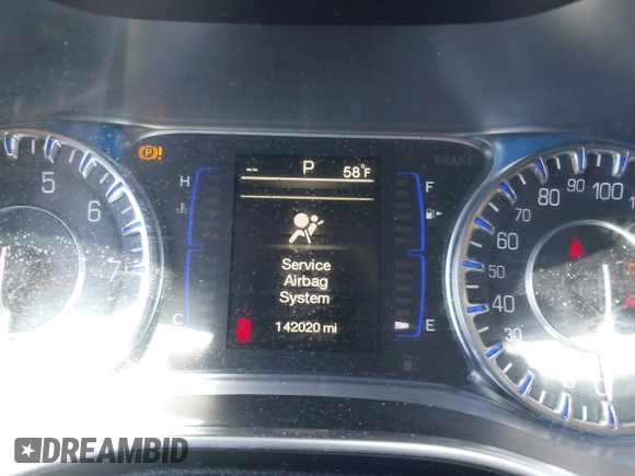 2015 Chrysler 200 Limited with VIN 1C3CCCAB4FN576017, listed as a IAAI auction lot 41820944 with 142,020 mi miles. Bid and sale history available at carsss.com. Image 16.