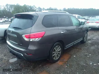 2016 Nissan Pathfinder S with VIN 5N1AR2MN2GC606299, listed as a IAAI auction lot 38882064 with 187,191 mi miles. Bid and sale history available at carsss.com. Image 20.
