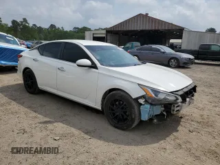2019 Nissan Altima S with VIN 1N4BL4BV7KC149397, listed as a Copart auction lot 53629045 with 113,072 mi miles and Salvage Title. Bid and sale history available at DreamBid. Image 4.