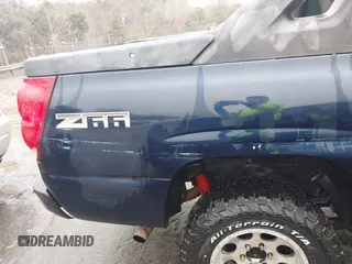 2004 Chevrolet Avalanche Z66 with VIN 3GNEC12T04G328800, listed as a IAAI auction lot 41465085 with 230,192 mi miles and . Bid and sale history available at DreamBid. Image 19.