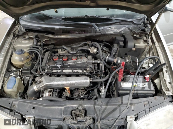 2001 Volkswagen Golf z VIN 9BWGD61J714058300, wystawiony jako Copart lot #77449634 z przebiegiem 137 048 mil mil oraz Szkoda całkowita • Salvage title. Historia ofert i sprzedaży dostępna na DreamBid. Obrazek 11.